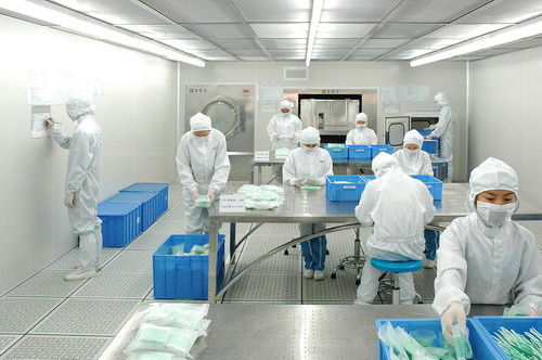 專業(yè)選擇武漢醫(yī)用口罩車間施工與采購代理服務，為醫(yī)療生產(chǎn)保駕護航
